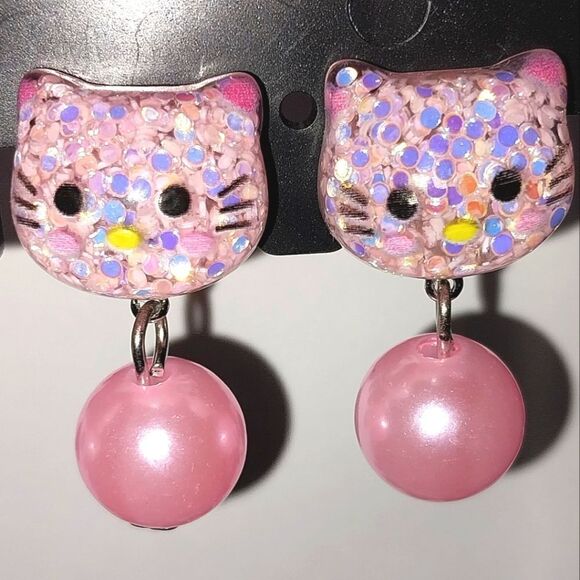 Beautiful fashion clip-on kids earrings - Picture 2 of 4